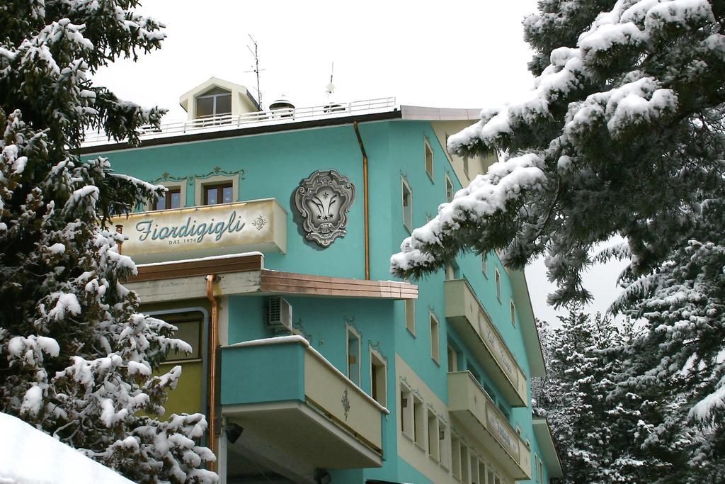 Hotel Fiordigigli L'Aquila Exterior photo